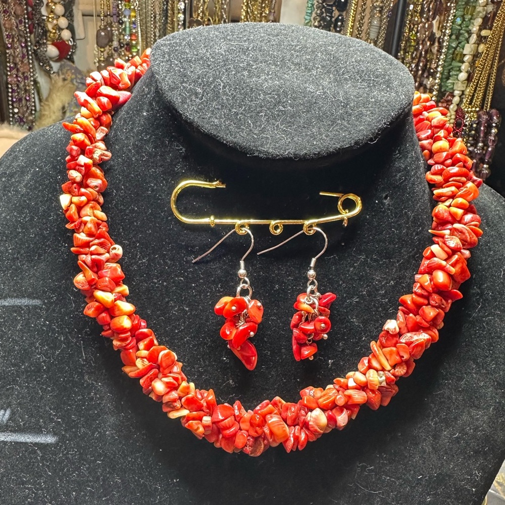 Branch Coral Chip Necklace With Matching Earrings